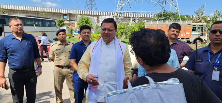 उत्तराखंड में सीएम धामी का बेरोजगारों के लिए ऐलान, नए साल में होगी बंपर भर्तिया