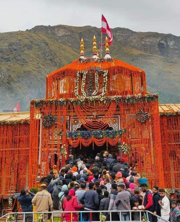 उत्तराखंड श्री बद्रीनाथ धाम के कपाट के बंद होने की तारीख हुई घोषित,,,,