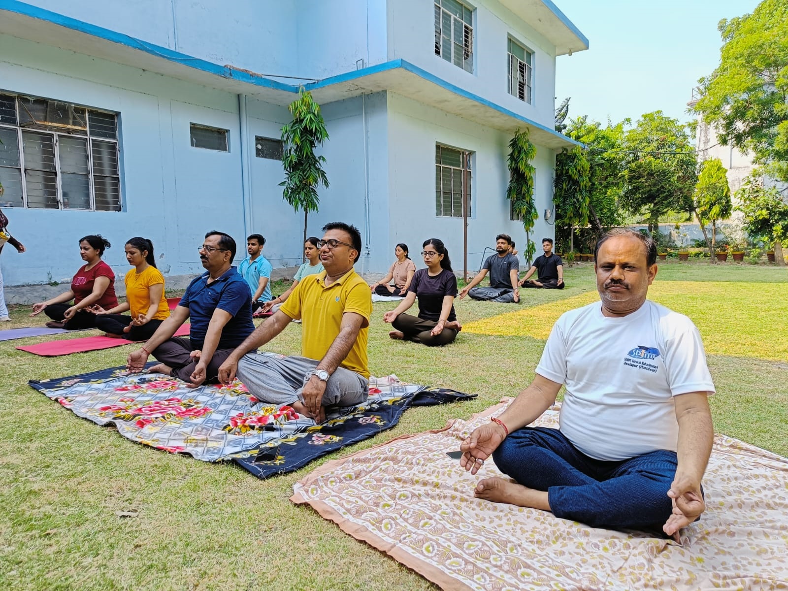 हरिद्वार अन्तराष्ट्रीय योग दिवस पर एस0डी0आई0एम0टी0 संस्था ने किया योग शिविर का आयोजन,,,,