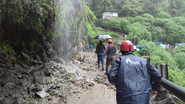 “उत्तराखंड मौसम अपडेट” मौसम विभाग ने उत्तराखंड में आज इन 6 जिलों के लिए किया भारी बारिश का अलर्ट जारी,,,,,