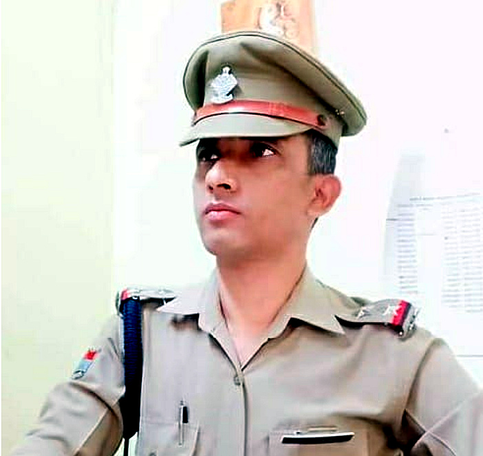 उत्तराखंड पुलिस विभाग से आई बुरी खबर, पुलिसकर्मी के निधन पर SSP देहरादून ने जताया शोक,,,,,,