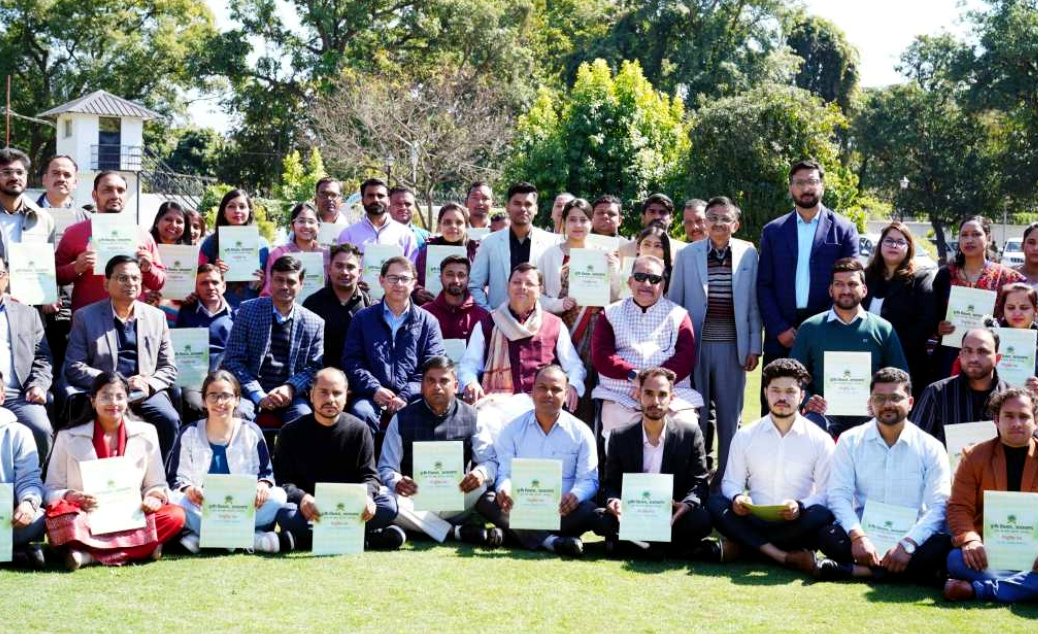 उत्तराखंड सीएम ने 61 नवनियुक्त सहायक लेखाकार को नियुक्ति पत्र वितरित करते क्या बोले मुख्यमंत्री,,,,,,