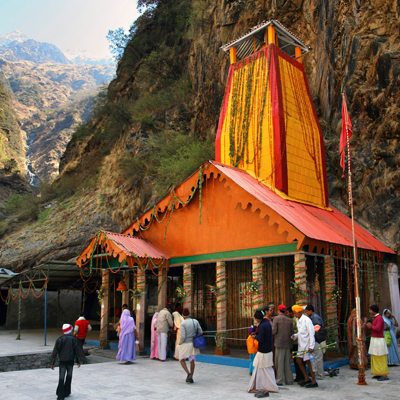 उत्तराखंड, जिलाधिकारी की सख़्ती के बाद यमुनोत्री पैदल मार्ग पर घोड़े-खच्चरों, डंडी के निर्धारित संख्या, समयावधि में संचालित करने की व्यवस्था का दिखा , सकारात्मक प्रभाव,,,,,