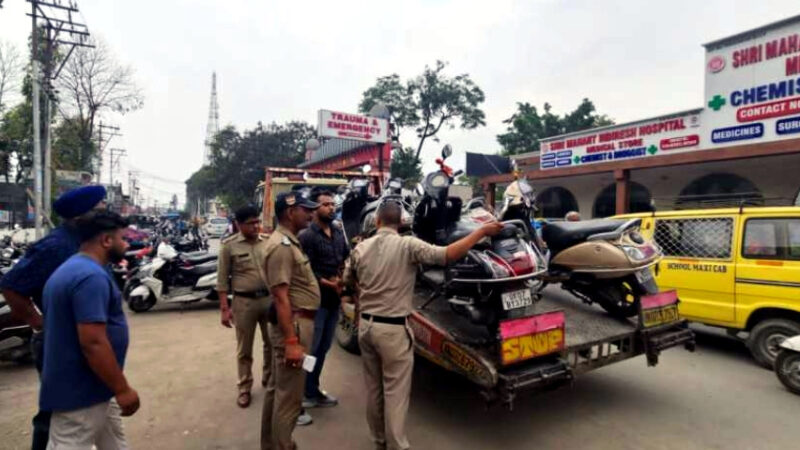 उत्तराखंड वासी हो जाए अलर्ट कल से सड़क किनारे गाड़ी ख़डी की तो होगी कार्यवाई, CS ने दिए सख्त निर्देश,,,,,