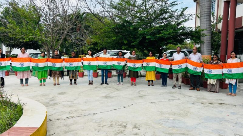 हरिद्वार “हर घर तिरंगा अभियान”के अंतर्गत कुंती नमन कॉलेज में हुआ तिरंगा यात्रा का आयोजन,,,,,,