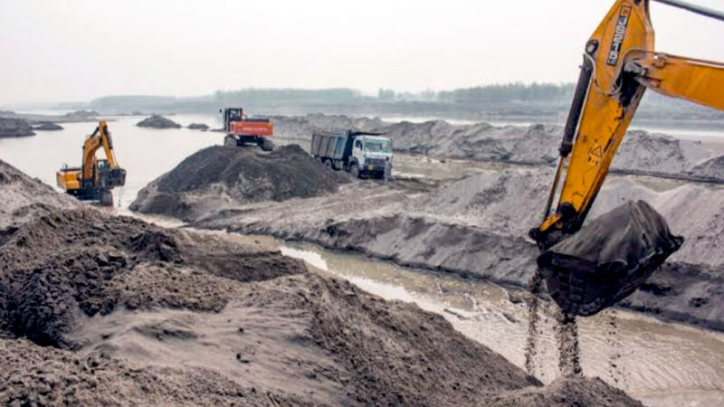 उत्तराखंड खनन नियमावली में संशोधन, बुग्गी, पिकअप, टैक्टर, ट्रक, JCB और पोकलैंड पर लगेगा अब इतना जुर्माना