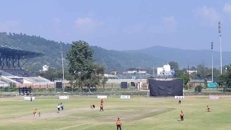 उत्तराखंड हैल्थ प्रीमियर लीग के दूसरे दिन आयकर विभाग और सीएमओ देहरादून टीम ने दर्ज की शानदार जीत,,,,,