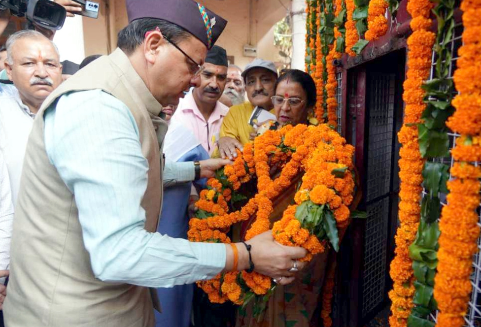 उत्तराखंड सीएम धामी ने आज राज्य आन्दोलनकारी शहीदों की पुण्य स्मृति में श्रद्धा सुमन अर्पित कर दी श्रद्धांजलि,,,,,