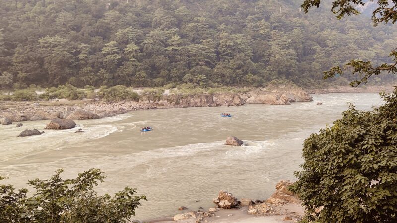 उत्तराखंड हाईकोर्ट का बड़ा फैसला, हाईकोर्ट ने राजधानी में दो नदियों में भारी मशीनों से खनन पर लगाया प्रतिबंध,,,,