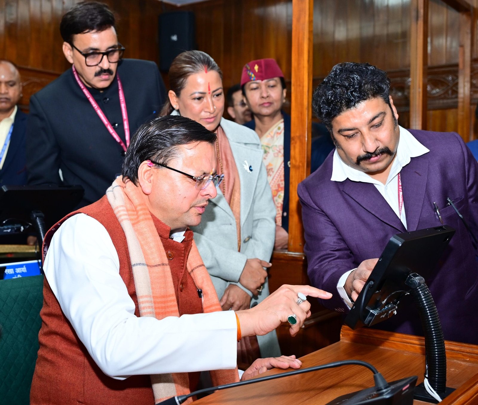 उत्तराखंड की विधानसभा हुई डिजिटल पुष्कर सिंह धामी ने किया ई-विधान एप्लीकेशन (NeVA) का विधिवत शुभारंभ,,,,