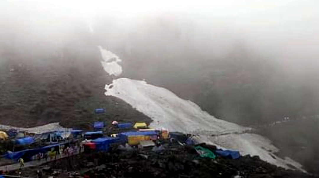 उत्तराखंड में बदले मौसम से गिरा पारा, ठंडी हवाओं ने गर्मी से दी राहत, विभाग ने चारधाम तीर्थयात्रियों हेतु जारी की चेतावनी,,,,