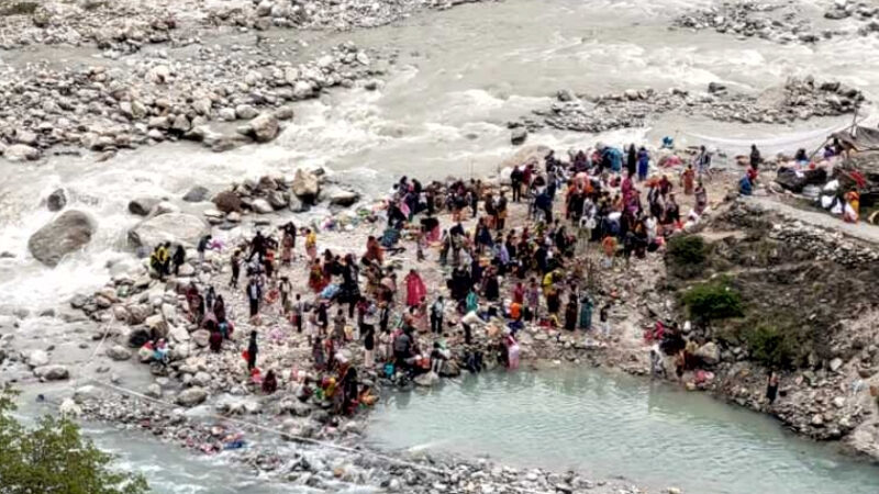 उत्तराखंड के माणा गांव में हुई पुष्कर कुंभ की शुरुआत, दक्षिण भारत सहित कई श्रद्धालुओं ने लगाई आस्था की डुबकी,,,,,,,