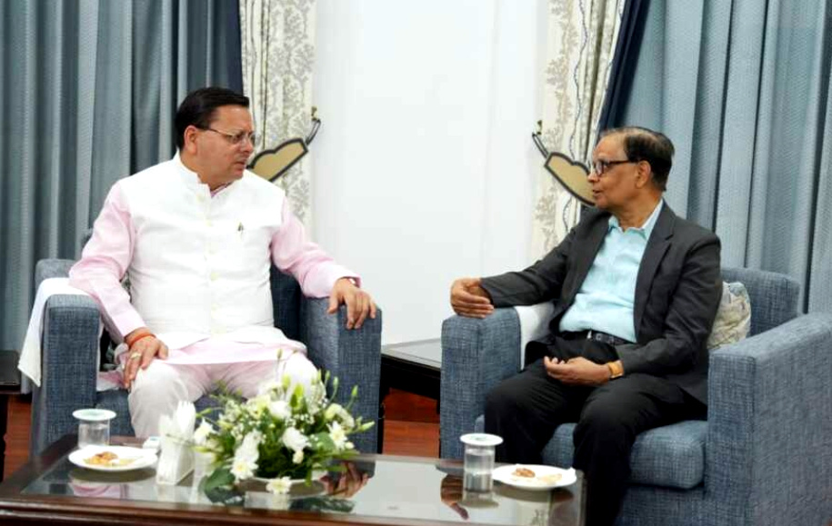 उत्तराखंड सीएम धामी से मिले 16वें वित्त आयोग के अध्यक्ष डॉ अरविंद पनगढ़िया, आयोग प्रतिनिधिमंडल के यह लोग रहे शामिल,,,,,
