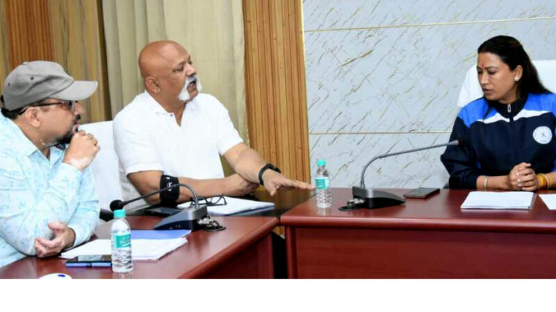 उत्तराखंड बेस्ट मॉडल बनेगी उत्तराखंड की स्पोर्ट्स यूनिवर्सिटी, समीक्षा बैठक में अधिकारियों को दिए त्वरित कार्रवाई के निर्देश- रेखा आर्या