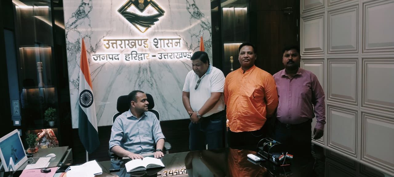 उत्तराखंड, समस्याओं को लेकर राष्ट्रीय लोकदल (रालोद) के प्रतिनिधि मंडल ने डीएम से भेंटवार्ता कर जिलें में व्याप्त समस्याओं पर की वार्ता,,,