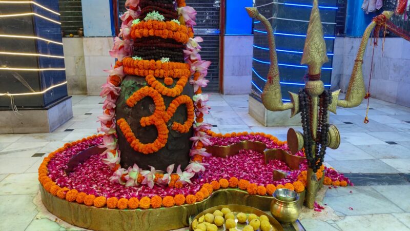 आज का भविष्यफल- क्या कहते हैं आपकी किस्मत के सितारे दिन सोमवार दिनांक 30/06/2025