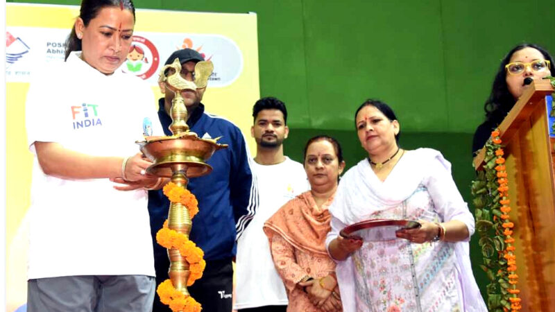 उत्तराखंड रेखा आर्या ने किया आंगनबाड़ी कार्यकत्रियों के योग शिविर का शुभारंभ,आंगनबाड़ी केंद्रों पर अब नियमित रूप से होगा योग,,,,