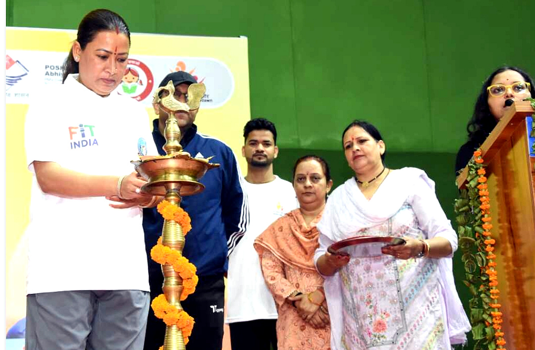 उत्तराखंड रेखा आर्या ने किया आंगनबाड़ी कार्यकत्रियों के योग शिविर का शुभारंभ,आंगनबाड़ी केंद्रों पर अब नियमित रूप से होगा योग,,,,