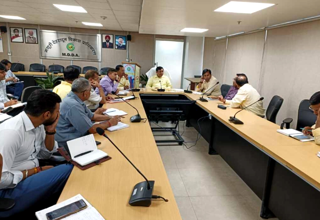उत्तराखंड MDDA के VC बंशीधर ने ली महत्वपूर्ण बैठक, बैठक में राजधानी के लिए विभिन्न विकास योजनाओं को मंजूरी,,,,