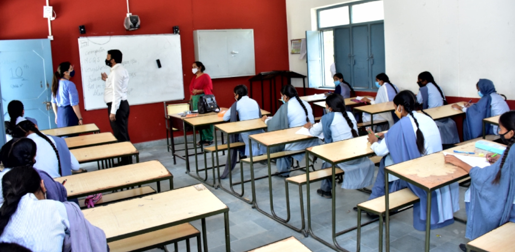 उत्तराखंड राजकीय विद्यालयों में स्कूल ड्रेस, बैग और जूते के लिए इस तारीख तक छात्रों के खाते में आएंगी रकम,,,,,