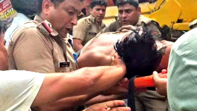 उत्तराखंड दर्दनाक हादसा, यात्रियों से भरा ट्रक हुआ दुर्घटनाग्रस्त, तीन यात्रियों दर्दनाक मौत कई घायल,,,,