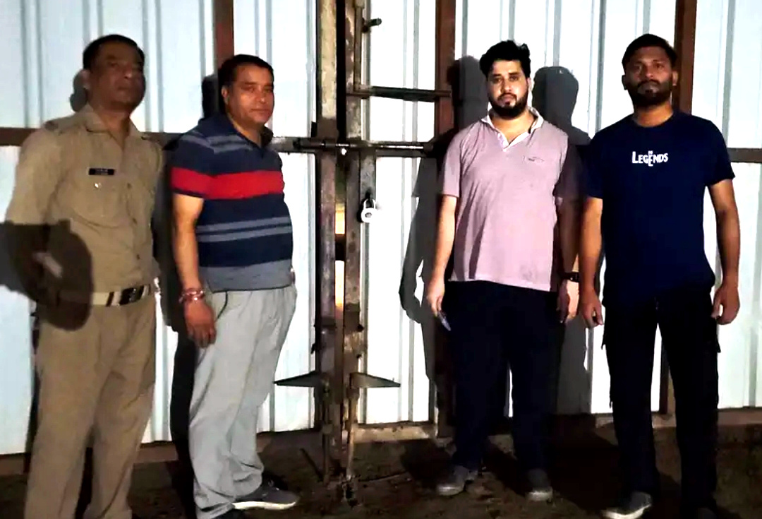 उत्तराखंड राजस्व की हानि पहुॅचाने वालों के विरूद्ध हरिद्वार जिलाधिकारी मयूर दीक्षित ने की सख्त कार्यवाही, टीम ने मौके पर पहुंचकर किया स्टोन क्रेशर सीज,,,,