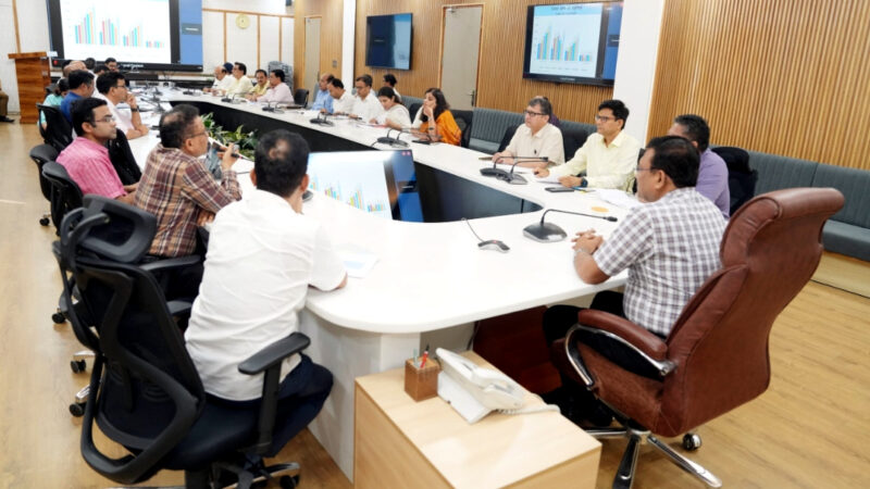 उत्तराखंड मुख्य सचिव ने राजस्व अभिवृद्धि के सम्बन्ध में  विभागों के साथ की महत्त्वपूर्ण बैठक,,,,,