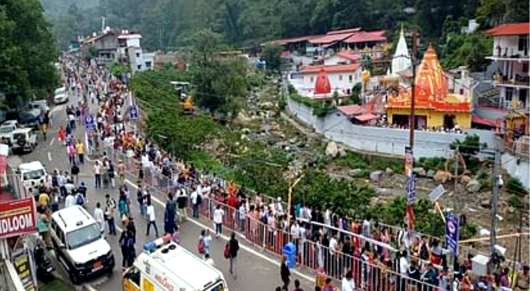 उत्तराखंड कैंची धाम से पर्यटकों की धारण क्षमता के सर्वे की हुई शुरुआत, हरिद्वार मां मनसा और चंडी देवी का भी किया जाएगा श्रद्धालुओं की संख्या का आकलन ,,,,,