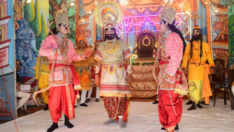उत्तराखंड हरिद्वार श्री रामलीला समिति (रजि.) मौ. लक्कड़हारान ज्वालापुर मे हुआ श्री राम जन्म, विश्वामित्र यज्ञ भंग और श्री राम याचना लीला का भावपूर्ण मंचन,,,