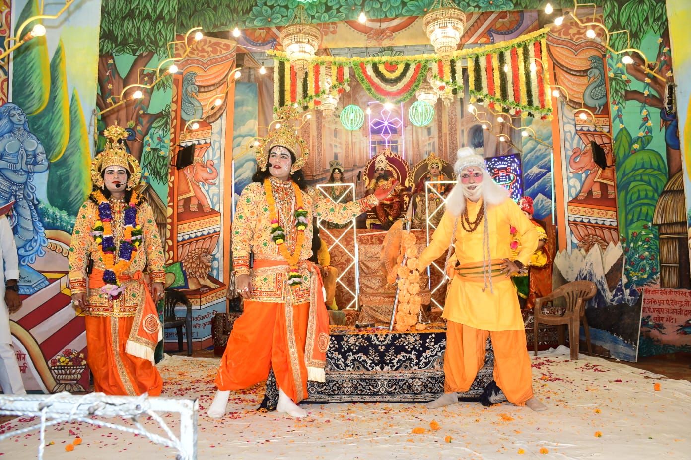 उत्तराखंड ज्वालापुर, हरिद्वार में 119वां रामलीला महोत्सव मे रावण-बाणासुर व परशुराम-लक्ष्मण संवाद का हुआ भव्य मंचन, दर्शन हुए भावविभोर,,,,,
