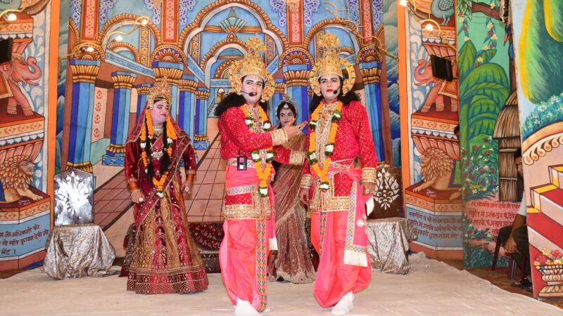हरिद्वार श्री रामलीला समिति (रजि.) मौ. लक्खड़हारान, ज्वालापुर मे कोप भवन तथा श्री राम वनवास की अद्भुत लीला देखकर दर्शक हुए भावविभोर,,,,
