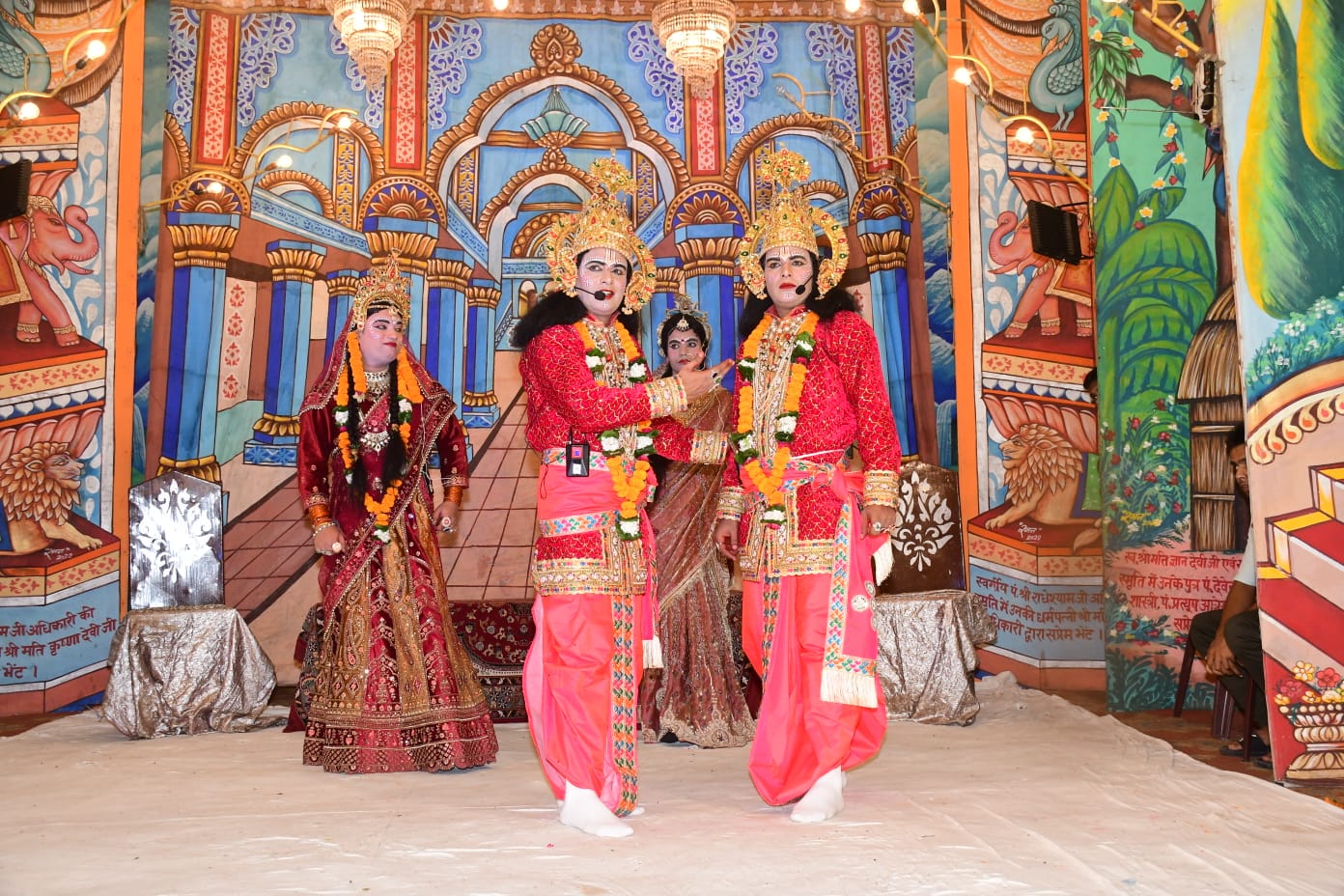 हरिद्वार श्री रामलीला समिति (रजि.) मौ. लक्खड़हारान, ज्वालापुर मे कोप भवन तथा श्री राम वनवास की अद्भुत लीला देखकर दर्शक हुए भावविभोर,,,,