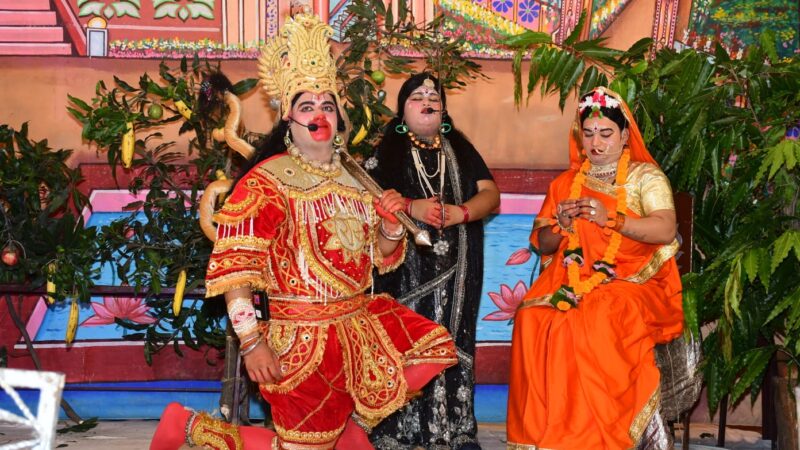 हरिद्वार श्री रामलीला समिति मौ.लक्कड़हारान ज्वालापुर मे लंका दहन और विभीषण शरणागति लीलाओ का हुआ भव्य मंचन,,,,