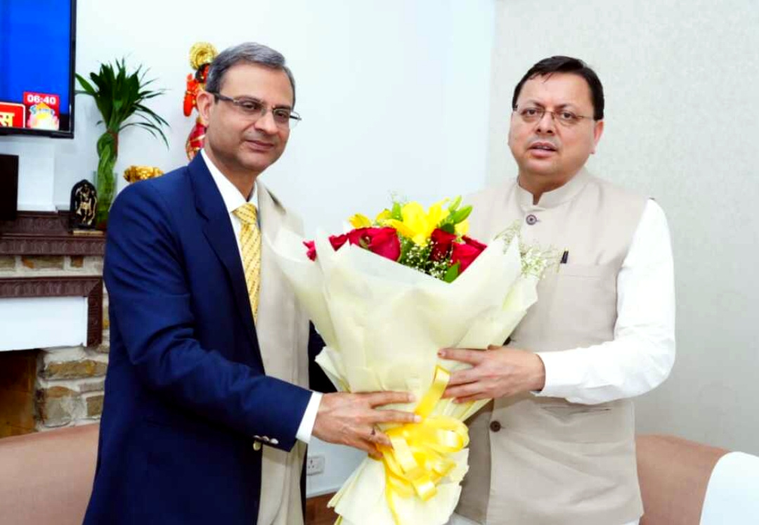 उत्तराखंड मुख्यमंत्री धामी से आरबीआई गवर्नर संजय मल्होत्रा ने मुख्यमंत्री आवास, देहरादून में की शिष्टाचार भेंट,,,