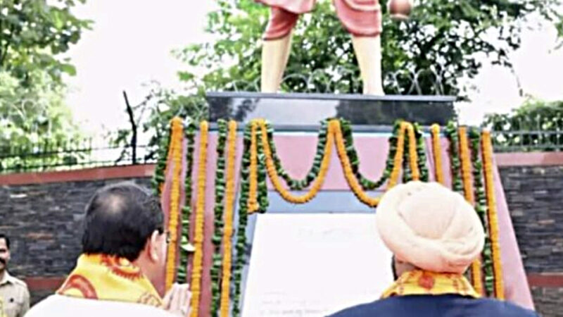 उत्तराखंड राजभवन मे राज्यपाल व मुख्यमंत्री ने राजभवन में किया ‘‘भगीरथ उद्यान’’ का उद्घाटन मौजूद यह सभी लोग बने साक्षी,,,,,