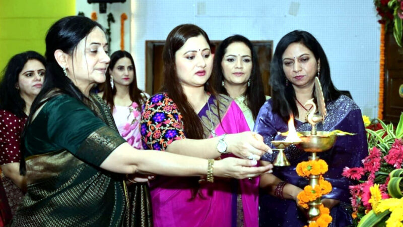 उत्तराखंड़ राजधानी पुलिस लाइन देहरादून में दीपावली एवं करवाचौथ का हुआ भव्य आयोजन,,,,