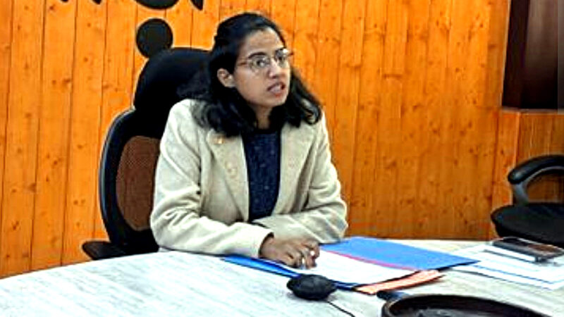 उत्तराखंड जनसमस्याओं के त्वरित समाधान हेतु प्रशासन सक्रिय, लंबित प्रकरणों के शीघ्र नि स्तारण के निर्देश- युक्ता मिश्र 