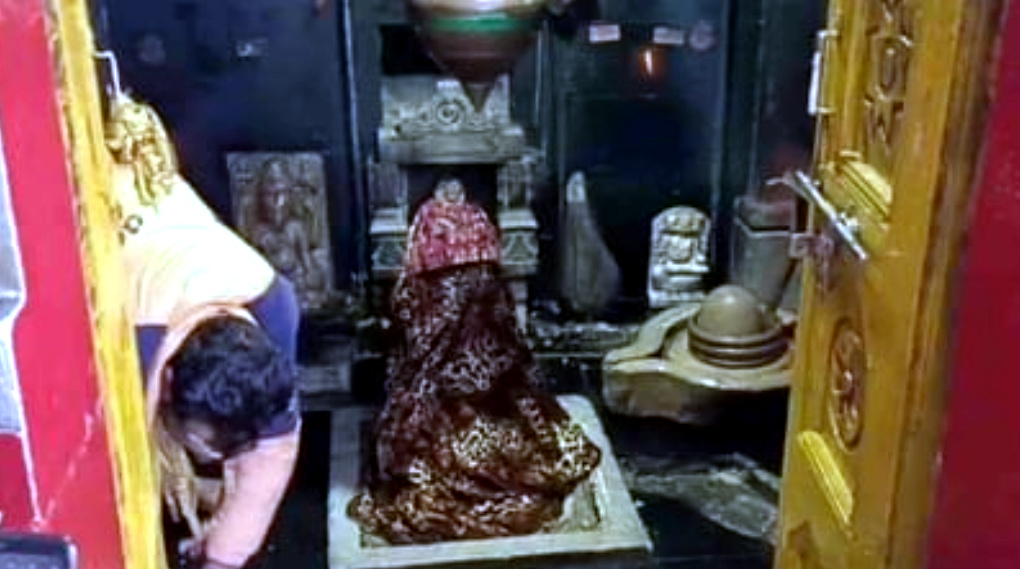 उत्तराखंड में बदरीनाथ स्थित भगवान आदि केदारेश्वर एवं शंकराचार्य मंदिर के कपाट शीतकाल विश्राम के लिए हुए बंद,,,,