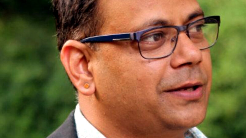 उत्तराखंड CM के विशेष सचिव IFS पराग मधुकर धकाते घोड़े से गिरकर हुए गंभीर रूप से घायल, एयरलिफ्ट कर पहुंचाया अस्पताल,,,,,