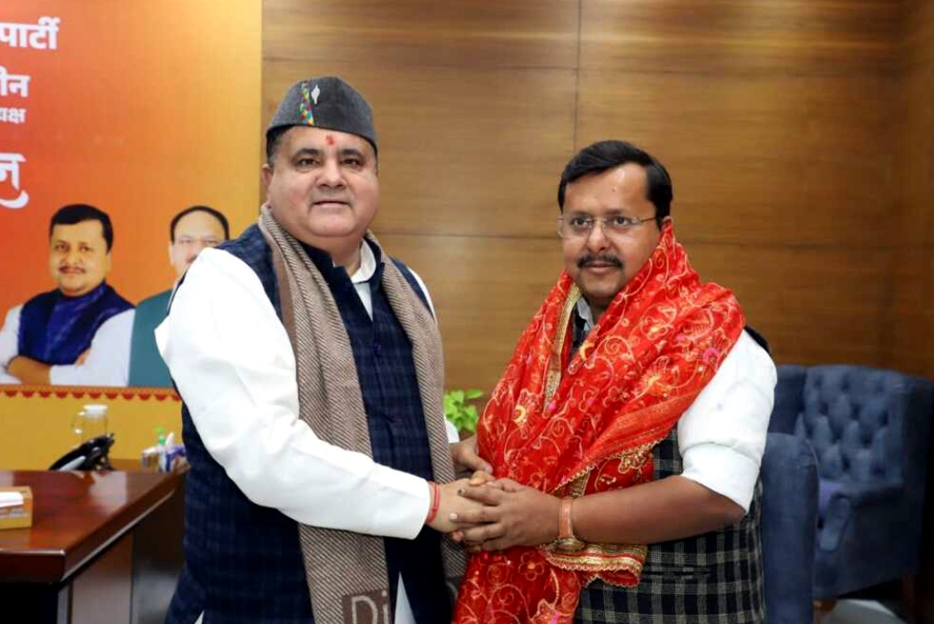 उत्तराखंड प्रदेशाध्यक्ष भट्ट ने राष्ट्रीय अध्यक्ष से मुलाकात कर दी बधाई, प्रदेश मे हैट्रिक का दिलाया भरोसा,,,,