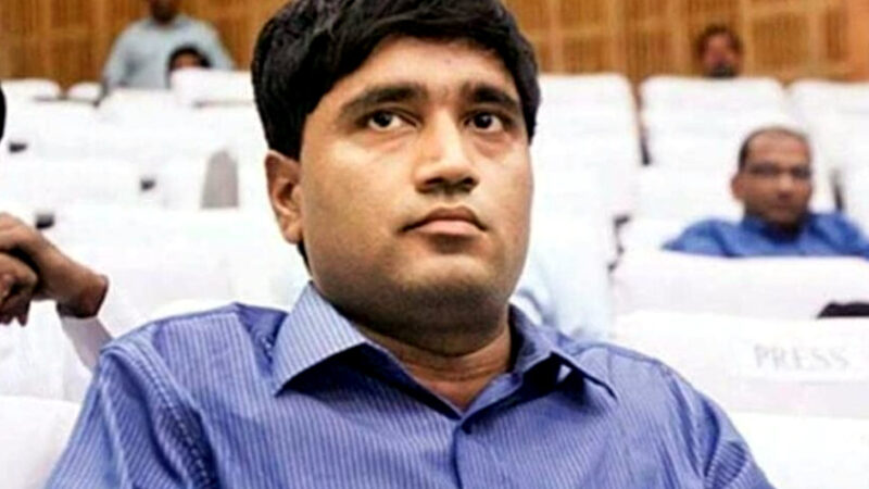 उत्तराखंड में IFS संजीव चतुर्वेदी के एम्पैनलमेंट मामले में केंद्र ने लिया यू-टर्न, अब DOPT ने कैट में दायर किया शपथपत्र,,,,,