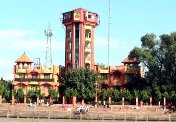 अखड (2)
