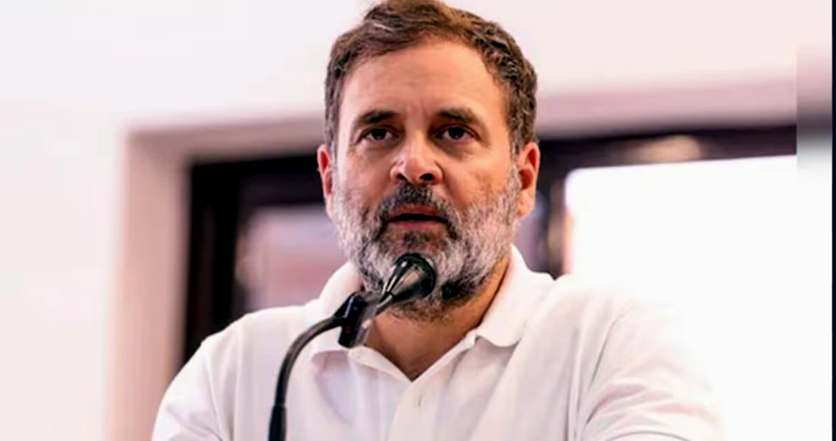 क्यू (2)